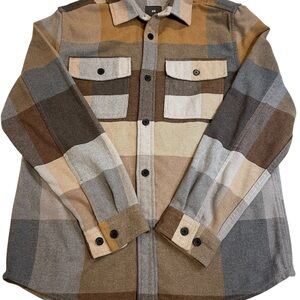 H&M Men’s Plaid Button Up shirt